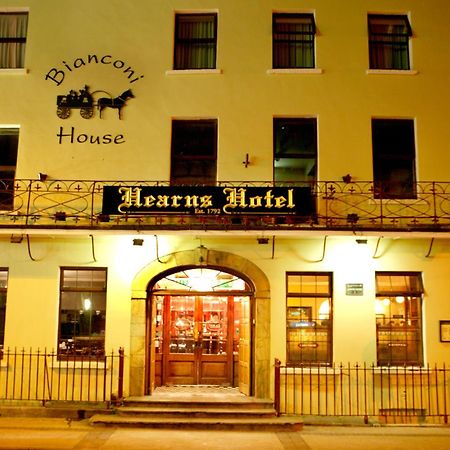 Hearns Hotel Клонмель Екстер'єр фото